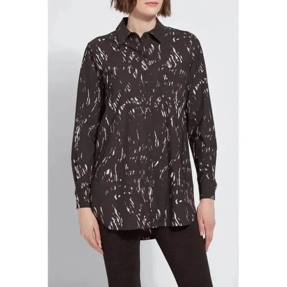 Lysse Manhattan Button Down Top